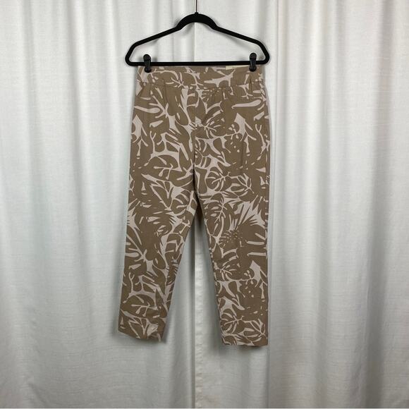 Soft Surroundings Beige&White Tropical Print Capri Leggings Sz.M(10-12) NWT - Picture 1 of 14